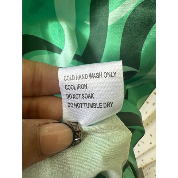 Princess Polly After Hours Silky 60s Retro Cowl Neck Side Zip Mini Dress 4 - Picture 8 of 10